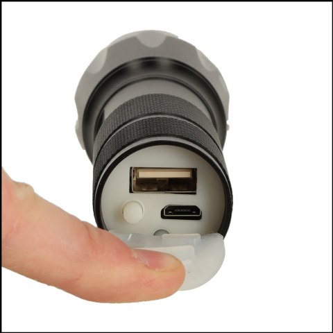 Latarka taktyczna wojskowa 800 lumenów LED ZOOM mocna USB akumulator Latarka taktyczna wojskowa 800 lumenów LED ZOOM mocna USB akumulator